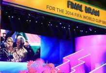 La ceremonia del sorteo del Mundial comienza con homenaje a Mandela
