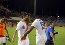 Costa Rica busca encumbrarse en la eliminatoria ante un EEUU en apuros
