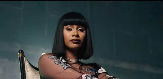 Carli B se convirtió esta semana en la primera solista de origen dominicano que consigue el primer puesto de la lista Hot 100. (foto twitter Cardi B)