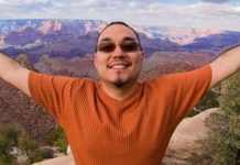 Fallece 'dreamer' creador de aplicación para inmigrantes en EE.UU. El joven Celso Mireles, creador de una aplicación dirigida a inmigrantes, falleció el martes en la ciudad de Phoenix, Arizona, en un accidente de tránsito mientras viajaba en su motocicleta. Foto Twitter.