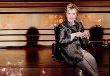 Hilary Clinton habla sobre políticas y rusia en el Congreso "Mujeres en el Mundo" Congreso "Mujeres en el Mundo"