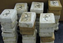 El 92% de la cocaína incautada en Estados Unidos en 2016 vino de Colombia El 92% de la cocaína incautada en el territorio continental de Estados Unidos durante el año 2016 provino de Colombia, según la DEA.