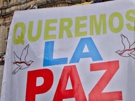A pocas horas de entrar en funcionamiento la página web por la que los colombianos pueden participar en el proceso de diálogo entre el Gobierno y las FARC se han recibido cerca de 3.000 propuestas encaminadas a encontrar la paz en un país que lleva casi 50 años de conflicto armado.