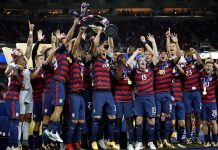 La formación de la Selección de Costa Rica que quedó eliminada de la Copa Oro 2015, por un penaltí inventado por el juez de linea Erick Boria. (Foto: Marvin "K.K." Estrada).