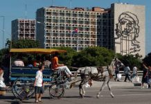 Cuba endurece su discurso contra EEUU y pisa el freno de algunas reformas