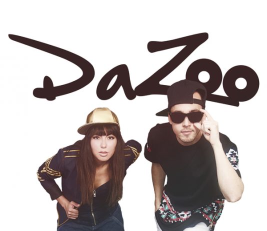 Entrevista Exclusiva con Da’Zoo Charly y Kai son familia musical, no son hermanos ni pareja, los une un escenario y en él, comparten su pasión por la música y su compromiso por entregar lo mejor de su talento con positivismo y alegría.