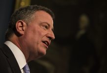 Alcalde de Nueva York viaja París para rendir tributo a víctimas de ataques Bill de Blasio