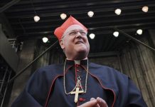 Arzobispo de NY, Timothy Dolan, aboga por una reforma migratoria "integral"
