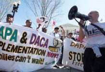 La economía del país generaría 281.000 millones de dólares durante la próxima década si el Congreso aprobara el Dream Act.