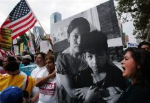 Hijos de deportados piden ser recibidos por Obama en la Casa Blanca