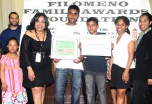 Filomeno Family Awards Foundation hace entrega de becas