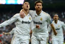Xabi Alonso: "Lo nuestro no es el tiqui-taca" Xabi Alonso, centrocampista del Real Madrid, aseguró hoy que el equipo blanco tiene un estilo de juego cuyo objetivo "claro" es el "área contraria", muy alejado del "tiqui-taca" que puede caracterizar a la selección española o al Barcelona.