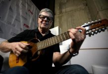 El argentino Gustavo Santaolalla dice que "parte del ADN" de EE.UU. es latino