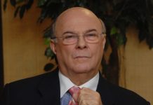 Hipólito Mejía que fue expulsado del PRD, cita a reunión para definir nuevos líderes