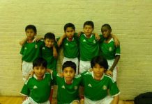 El sexteto del Bronxitos en la categoría U-10, que están participando en el campeonato sabatino de la Latin United Youtrh Soccer League. (Cortesía: BalCar).
