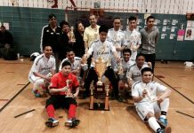 Dirigentes y jugadores del Brooklyn Patriots que luego de una regular campaña, terminó venciendo al Cuautla para convertirse en el nuevo Campeón de Liga en la Liga de Fútbol Ángeles en Brooklyn. (Foto: Cortesía).