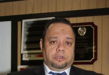 Riverside Car & Limo Service juramenta directiva 2015 Elvin Marte
