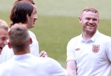 1-0. Rooney regresa y lleva a Inglaterra a cuartos como primera de grupo