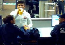 Joven muere tras ser obligado a beber metanfetamina ante agentes fronterizos l liquido, que el joven bebe hasta en cuatro ocasiones, tal como se observa en las imágenes capturadas por una cámara de vigilancia, resultó ser metanfetamina y el joven falleció