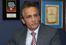 Luigi Boria, empresario y pastor de una iglesia cristiana, se convirtió en el primer alcalde venezolano en el estado de Florida, sur de EE.UU., al ganar los comicios en la ciudad de Doral, donde radica una numerosa comunidad de ese país suramericano, confirmaron hoy fuentes oficiales.