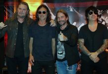 El cantante de Maná dice que Chile debe conceder una salida al mar a Bolivia