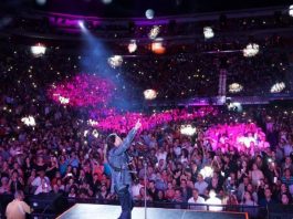 Marco Antonio Solís deja huella marcada en su gira “Y la historia continúa” Marco Antonio Solís deja su huella marcada con su gira “Y la historia continúa”.