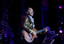 Marco Antonio Solís sigue por EE.UU. con su exitosa gira “Y la historia continúa” Marco Antonio Solís y Antony Santos, compartiran escenario en el Prudential Center el sábado 9 de Septiembre, para deleitar a todos los amantes de la musica romántica y de la bachata. (Fotos: Buki Chapin y Getty).