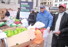 Borough Hall Plaza fue el centro de Acción de Gracias en el condado de Brooklyn