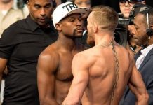 Mayweather y McGregor pasan el primer examen del combate El boxeador estadounidense Floyd Mayweather (c) y el campeón de la UFC, Conor McGregor (2-d), cara a cara frente a la prensa durante la ceremonia de pesaje