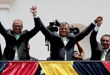 MORENO ASISTE A SU PRIMER CAMBIO DE GUARDIA PRESIDENCIAL TRAS LAS ELECCIONES