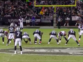 El triunfo se dio en el tradicional partido de los lunes con el que se cerró la decimotercera semana de competición de la Liga Nacional de Fútbol Americano (NFL).