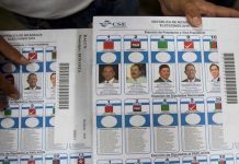 Sandinistas celebran 38 años de la huida de Somoza Debayle en Nicaragua Simpatizantes sandinistas celebraron hoy en diversos puntos de Nicaragua el 38 aniversario del Día de la Alegría