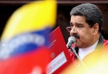 Exigen a Nicolás Maduro suspender Constituyente Fotografía cedida por la Oficina de Prensa del Palacio de Miraflores, del presidente de Venezuela, Nicolás Maduro Moros