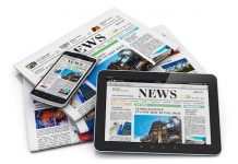 Facebook y Google recibieron fuertes críticas por facilitar la difusión de noticias falsas y actualmente ambas empresas han tomado medidas para evitar explícitamente la difusión de noticias falsas.
