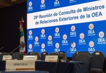 La OEA celebró el "encuentro entre dos mundos" La Organización de los Estados Americanos (OEA) celebró yer "el encuentro entre dos mundos.