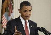 Obama se cuela en un almuerzo de su esposa con niños ganadores de concurso
