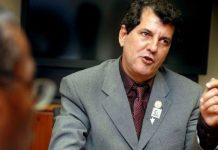 Romney: muerte de Oswaldo Payá levanta "interrogantes" sobre régimen en Cuba
