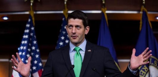 Paul Ryan, anunció hoy que buscará consenso con Donald Trump, y los líderes del Senado para aprobar una ley que permita ayudar a algunos inmigrantes indocumentados