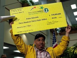 Dominicano que gana el Powerball en NJ promete ayudar a "aquel que lo necesite"