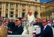 El Papa pide que se de asilo a los inmigrantes y se evite la discriminación