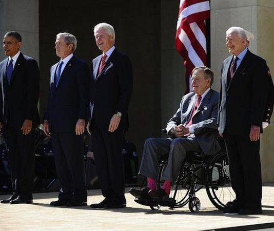 Por primera vez en 40 años, percibe EE.UU. que su liderazgo mundial cayó