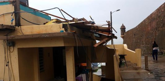 Imagen que muestra los daños tras el paso del huracán María en Puerto Rico.