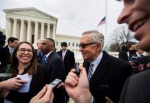 El líder de la minoría demócrata en el Senador, Harry Reid