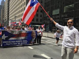 Rubén Díaz Jr. marchó en el Desfile Nacional de Puerto Rico El presidente del condado de El Bronx, Rubén Díaz Jr.