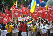 Latinoamérica va por "buen camino" en la lucha contra el sida y la conmemoración mañana del día mundial de la respuesta a esa epidemia debe tomarse como una oportunidad "clave" para seguir creando conciencia, dijo hoy el director de Onusida para América Latina, César Núñez.