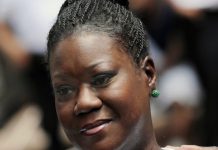 Madre de Trayvon Martin pide usar su "corazón roto" para cambiar leyes