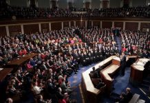 Una coalición de grandes empresas de Estados Unidos anunció hoy el comienzo de su "Marcha por la innovación" para exigir que el Congreso apruebe una reforma de inmigración que les permita contratar trabajadores calificados.