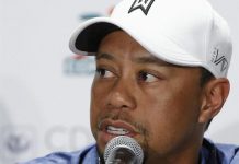 Fotografía de archivo del 20 de octubre de 2015 del golfista estadounidense Tiger Woods hablando durante una rueda de prensa en Ciudad de México.