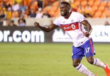 Toronto se clasifica para la fase final y Dallas mantiene ventaja como líder