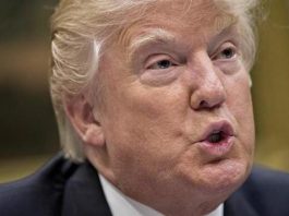 Trump dice que alertó a Tillerson de que su visita a México sería "difícil"